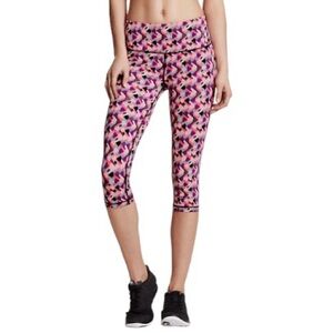 Victoria’s Secret VSX Sport Knockout Crop geometric Pink Purple Sz S leggings